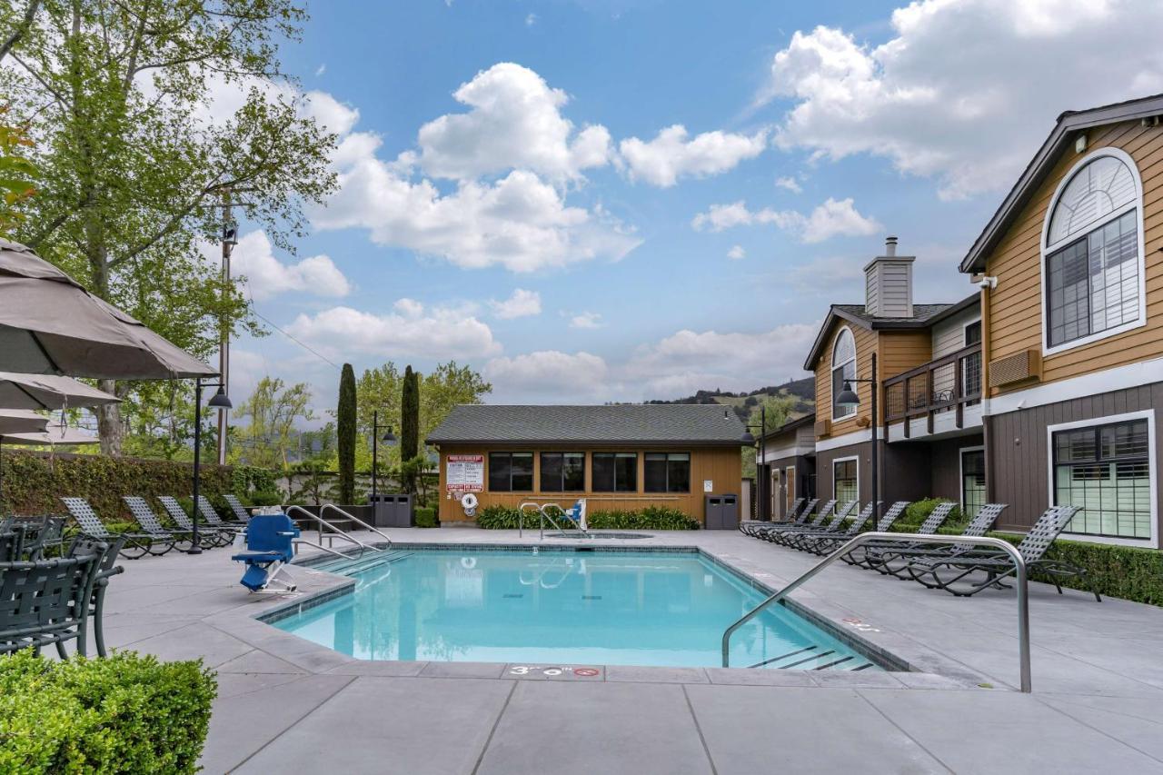 Best Western Plus Stevenson Manor Calistoga Eksteriør billede